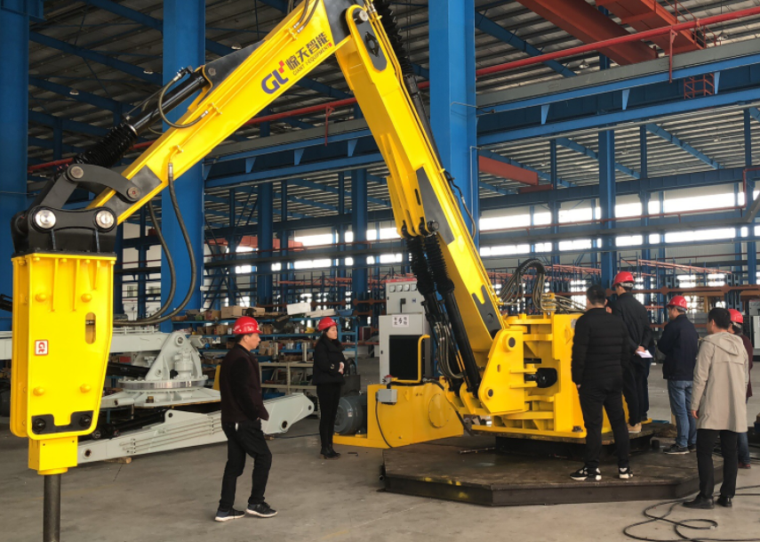 多功能工程机械手